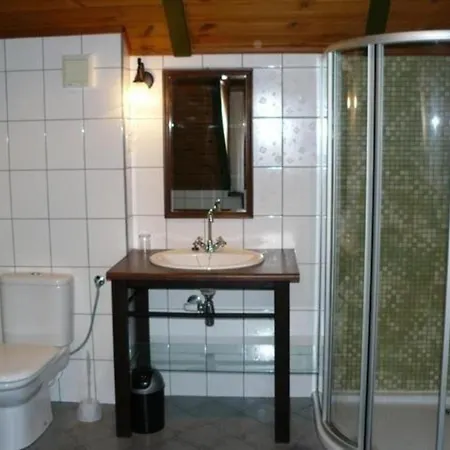 In Kawczyn Mit Kleiner Terrasse Nyaraló *